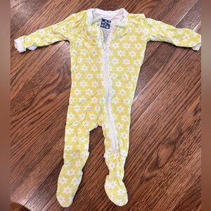 Kickee Pants Zippy with ruffles